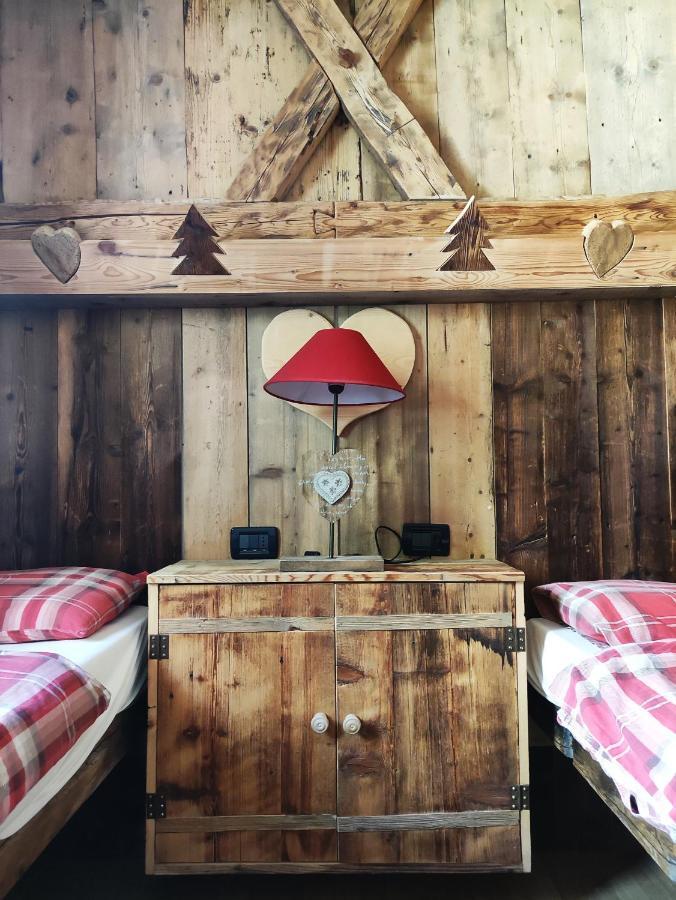Appartement La Tana Dell'Orso à Campitello di Fassa Extérieur photo